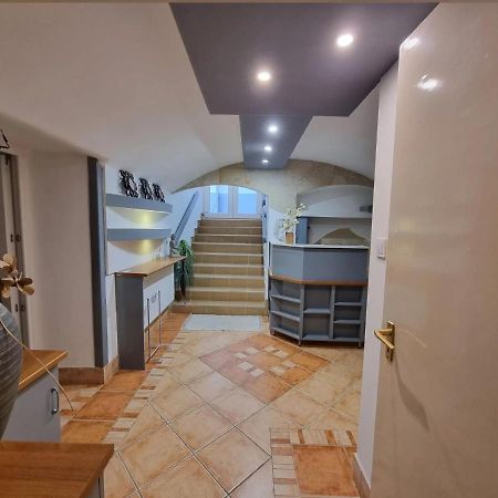 Centrum Wellness Hostel ديبريتْسين المظهر الخارجي الصورة
