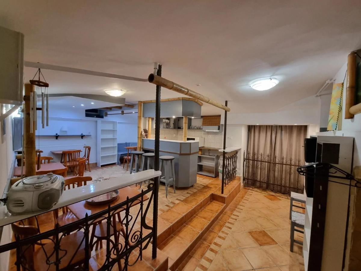 Centrum Wellness Hostel ديبريتْسين المظهر الخارجي الصورة