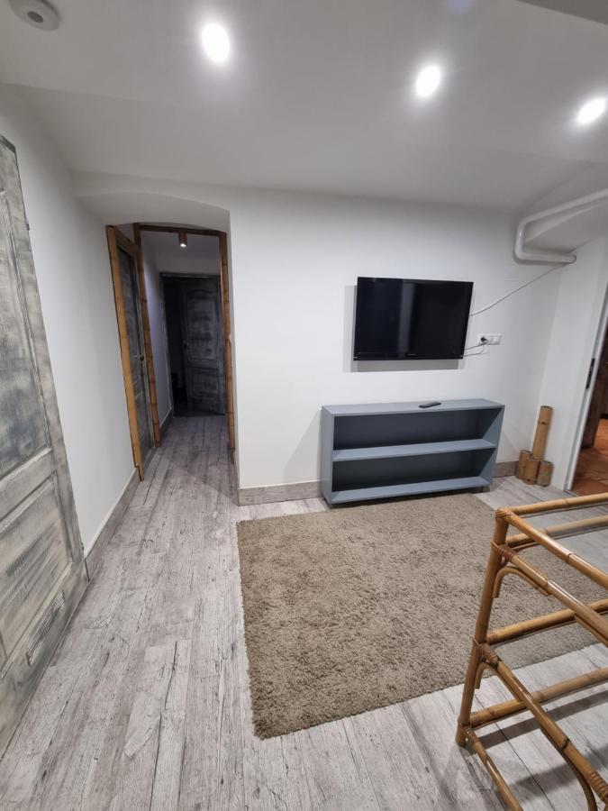Centrum Wellness Hostel ديبريتْسين المظهر الخارجي الصورة