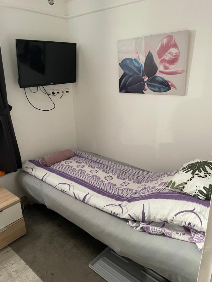 Centrum Wellness Hostel ديبريتْسين المظهر الخارجي الصورة