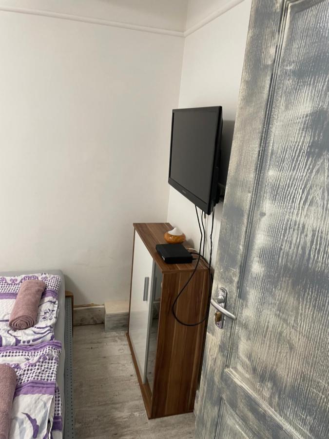 Centrum Wellness Hostel ديبريتْسين المظهر الخارجي الصورة